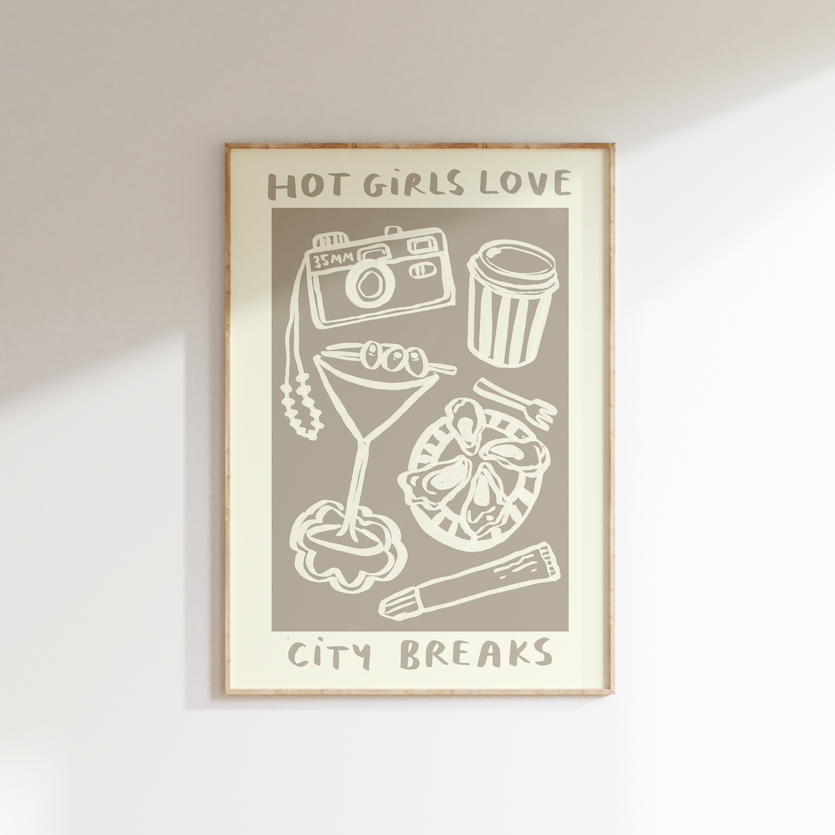 Hot Girls Love City Breaks