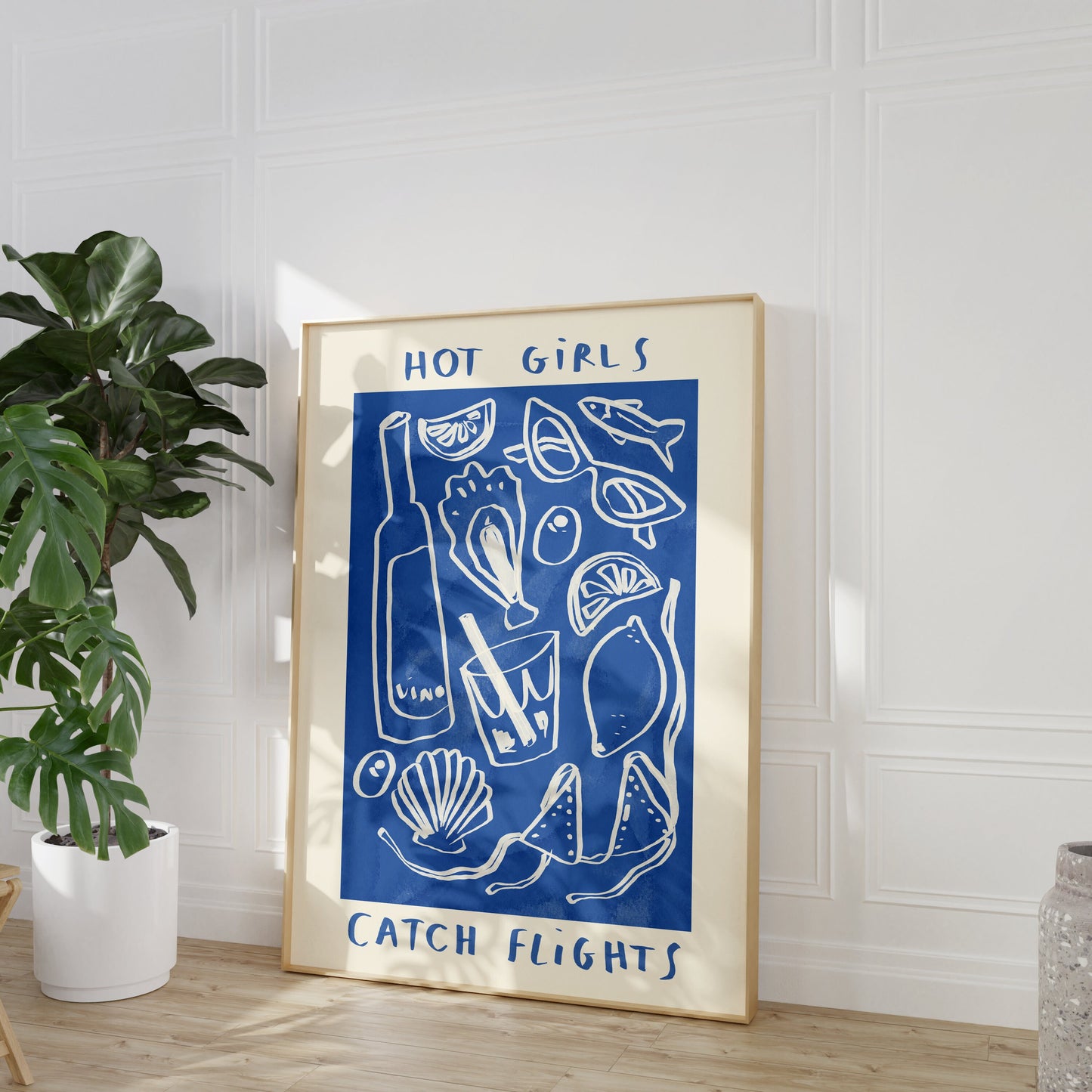 Hot Girls Catch Flights